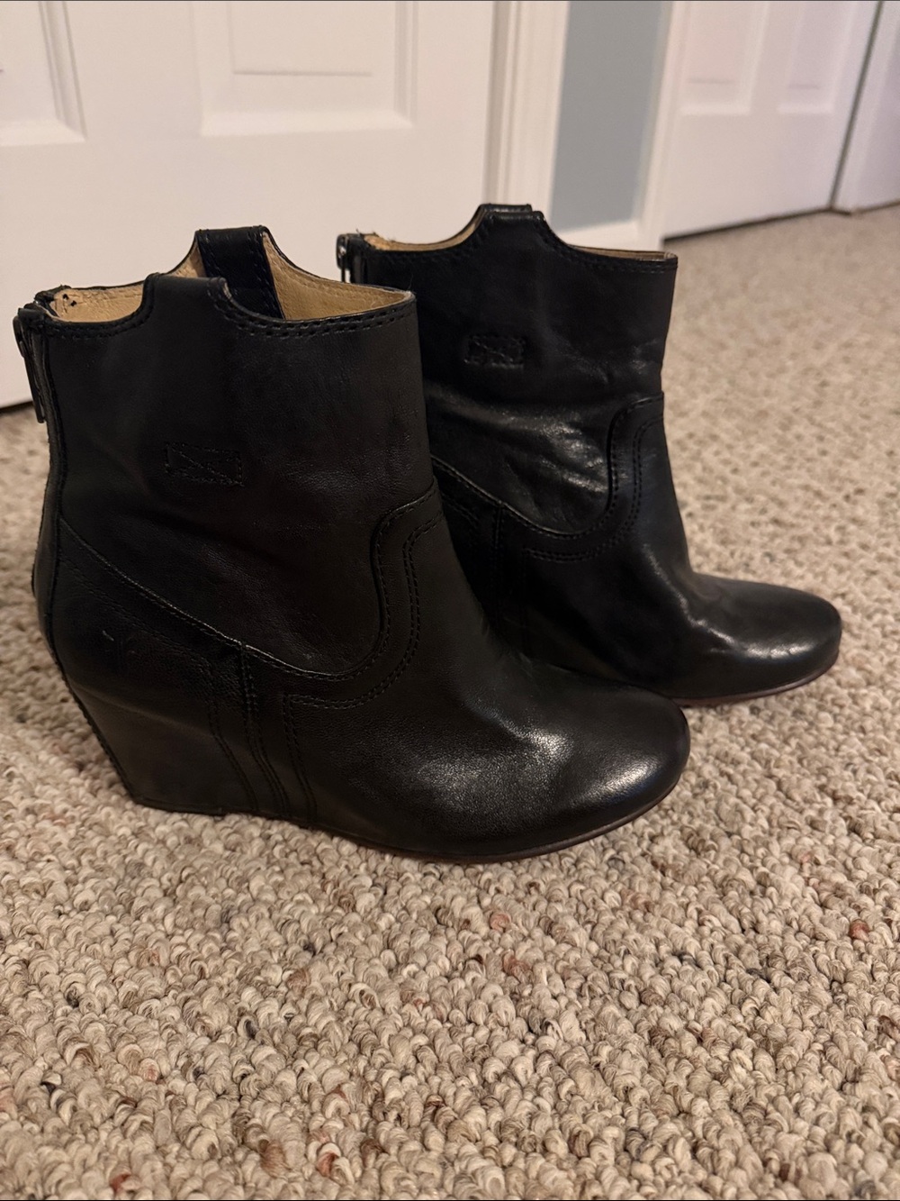 Women’s Frye Carson Wedge Bootie